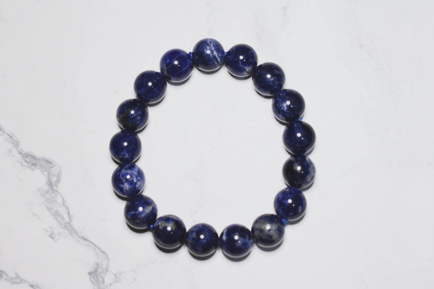 Bracelet en sodalite – Fait main au Québec
