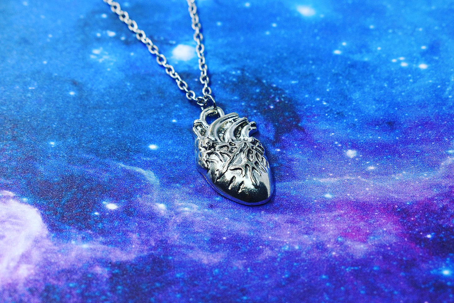 Pendentif coeur anatomique, bijoux gothiques