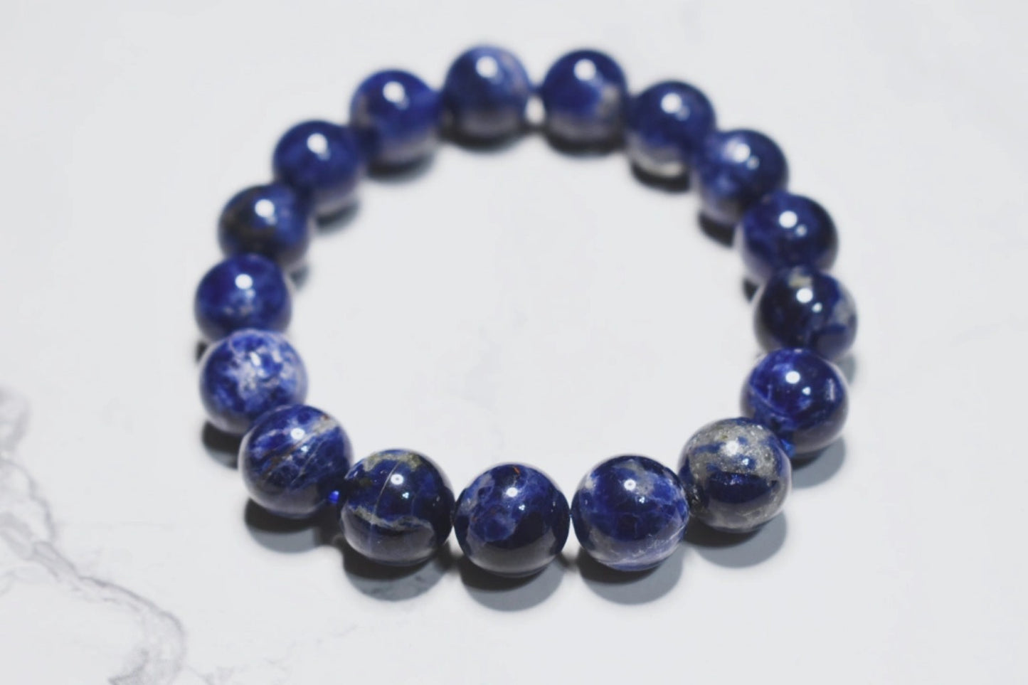 Bracelet en sodalite – Fait main au Québec