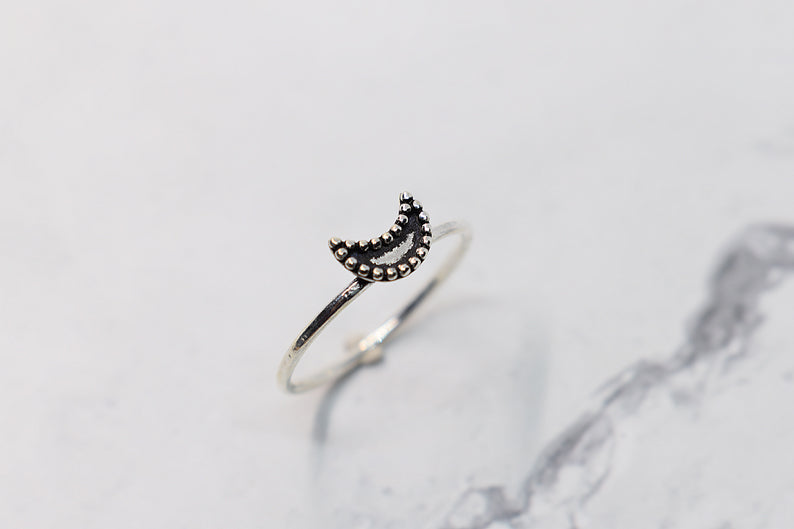 925 sterling silver ring, half moon symbol, crescent moon