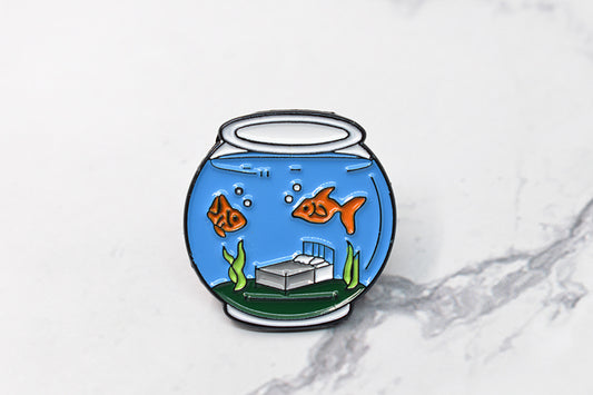 Aquarium enamel pin with fish